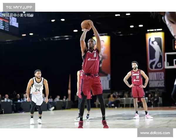 NBA新赛季双向合同增加一名球员名额 助力球队更灵活操作 NBA新赛季双向合同增加一名球员名额 助力球队更灵活操作